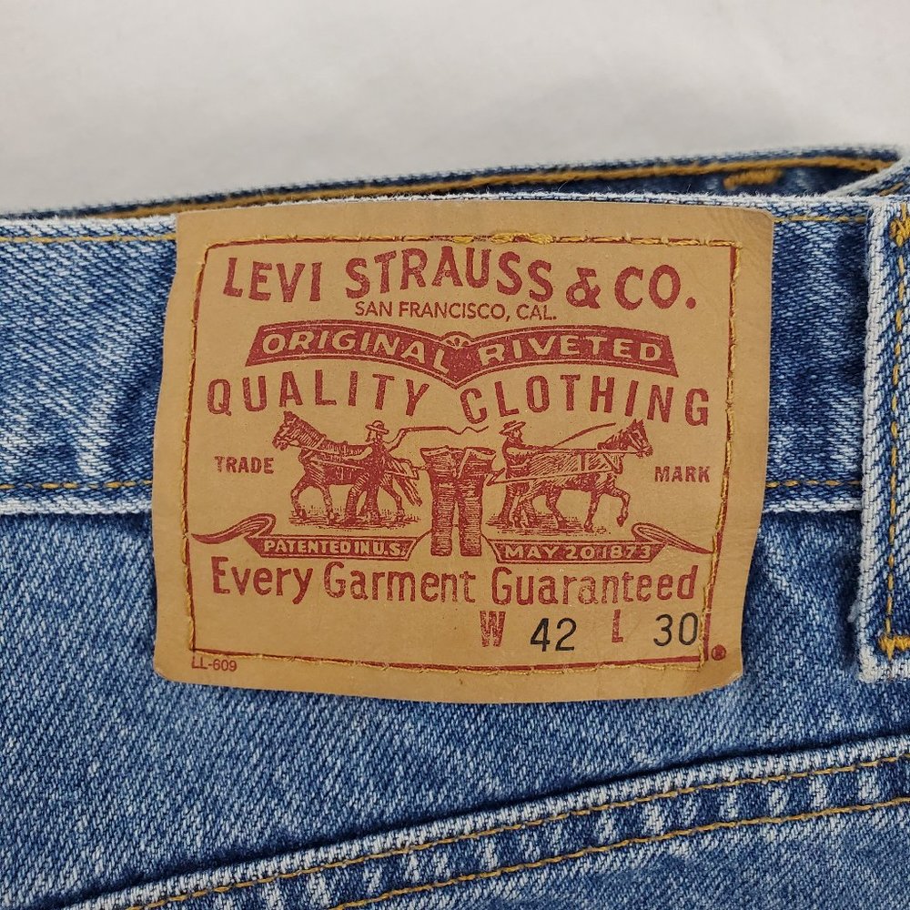 Levi's Relaxed Straight Leg Jeans Men's 42 x 30 - Picture 3 of 12